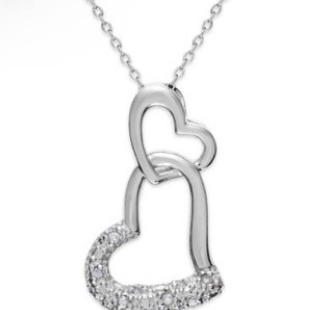 Elegant Silver Heart Pendant Necklace
